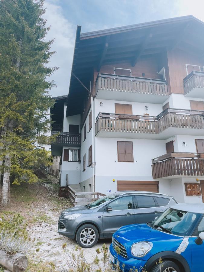 Casa Alvera Cortina dʼAmpezzo Eksteriør bilde
